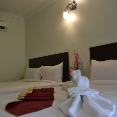 Dr Hotel Bayan Lepas Exterior photo