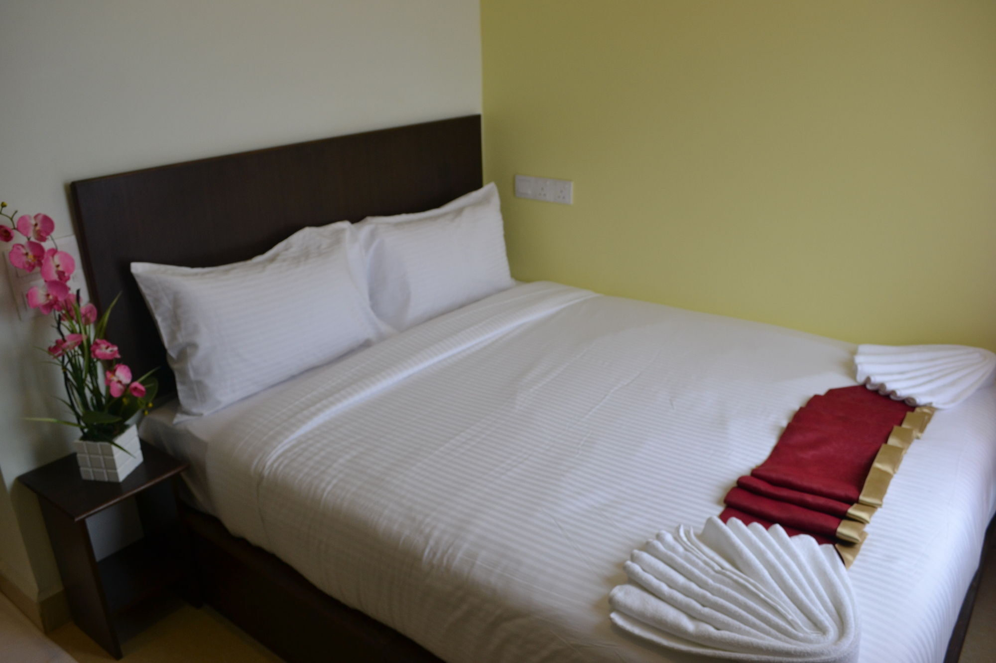 Dr Hotel Bayan Lepas Exterior photo